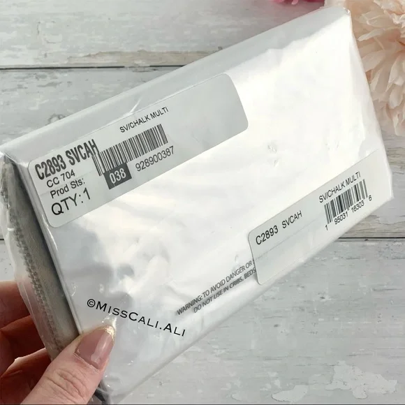 NWT COACH X Disney Accordion Zip Wallet With Cinderella Flying Birds Print - Picture 6 of 14